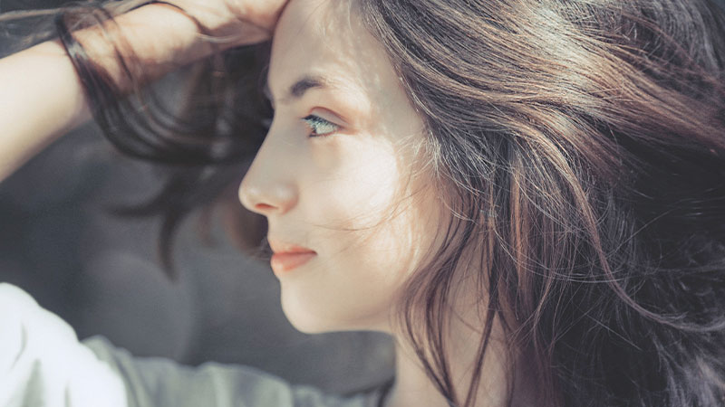 女性モデルイメージ