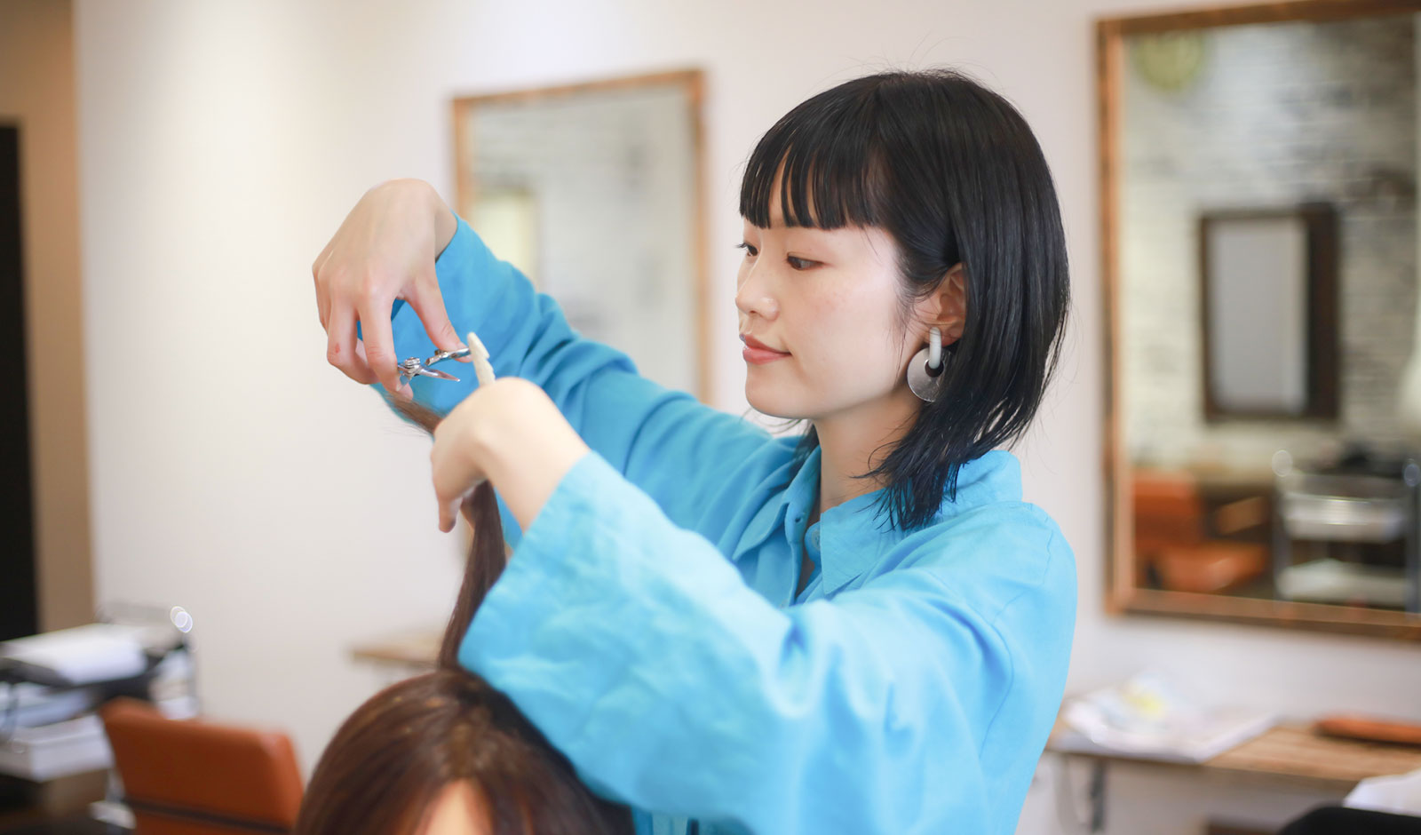 美容師イメージ