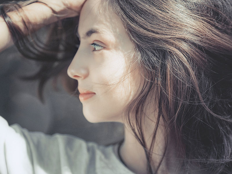 女性イメージ画像